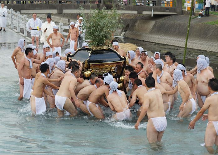勝岡八幡神社秋祭り