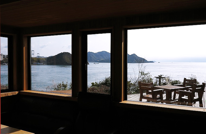 海のみえるカフェ