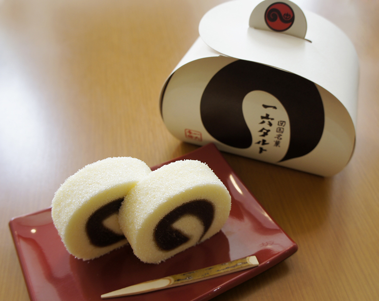 一六本舗　十六番館