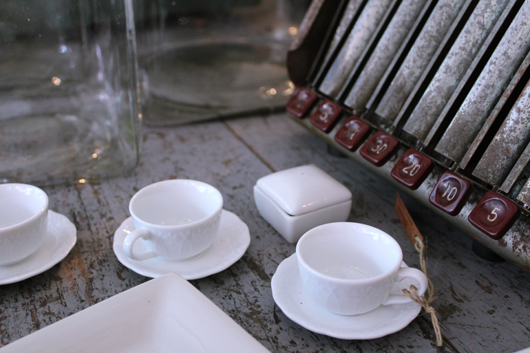 Antique Cocoa