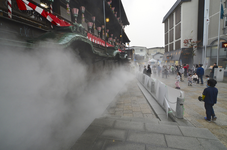 霧の彫刻
