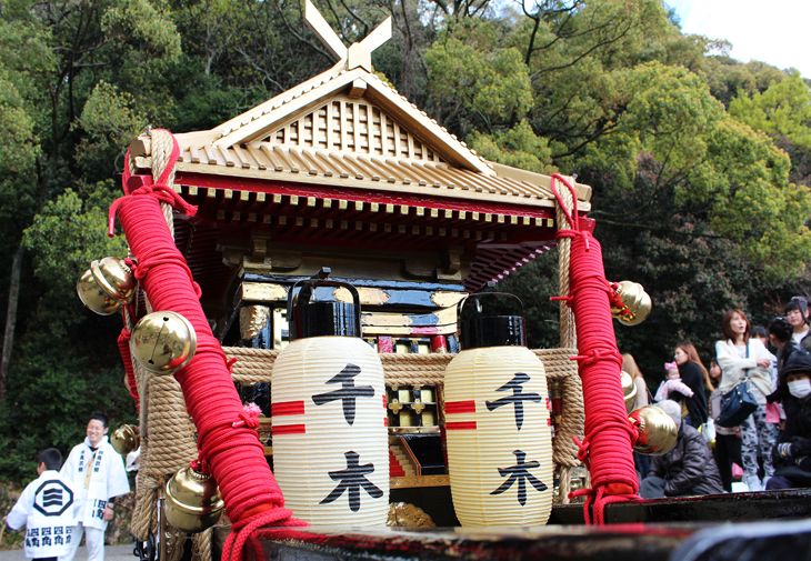 昭和の古町神輿ロープ巻き