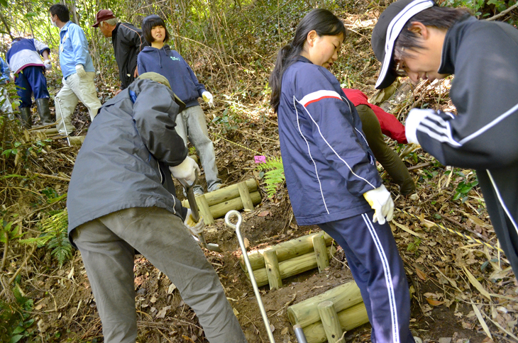 黒岩城登山から始める忽那水軍歴史の旅