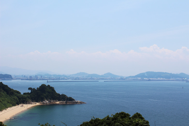 興居島