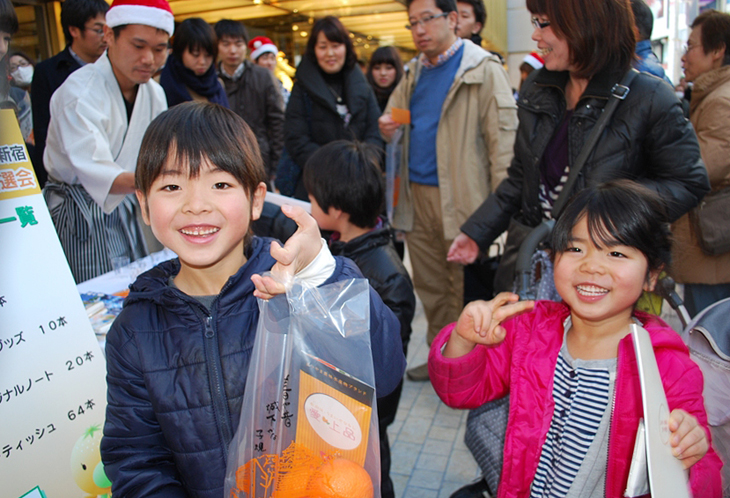 まつやま オレンジ クリスマス2014 in 新宿