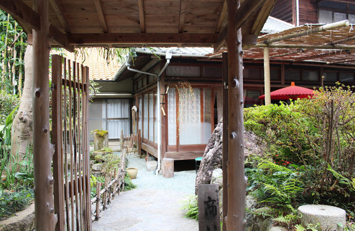 布袋茶屋